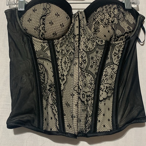 Y2K Charlotte Russe Black Lace Strapless Corset Tank Top - Picture 3 of 6